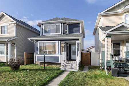 218 Costa Mesa Close NE Calgary, AB T1Y 6W8