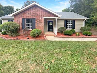 5404 Midvale Terrace Charlotte, NC 28215