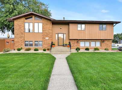 2289 Calumet Ave Dyer, IN 46311