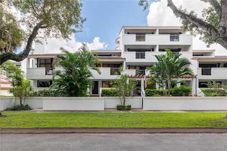 2600 Cardena St #2 Coral Gables, FL 33134