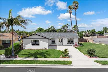 16281 Eagle Ln Huntington Beach, CA 92649