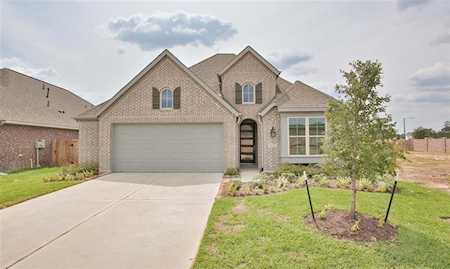 19242 Olive Heath Ln Magnolia, TX 77355