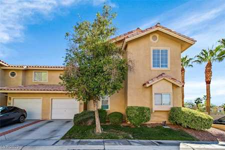 3482 Straight Arrow Dr Las Vegas, NV 89117