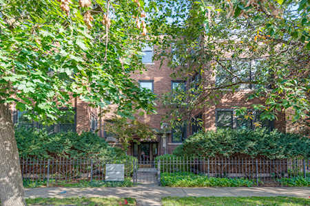 1330 W Elmdale Ave #2W Chicago, IL 60660