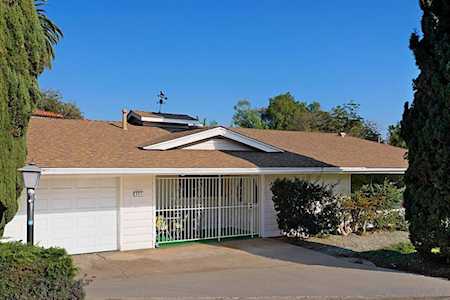 351 Cypress Crest Terrace Escondido, CA 92025