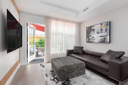 2070 Curling Road #124 North Vancouver, BC V7P 0C9