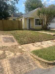 112 E Texas Street Denison, TX 75021