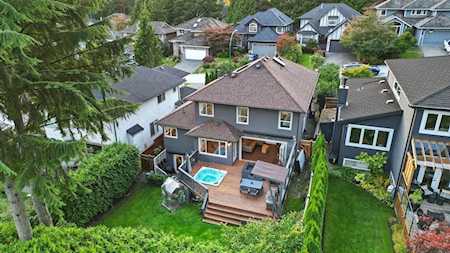 1756 Orkney Place North Vancouver, BC V7H 2Z1