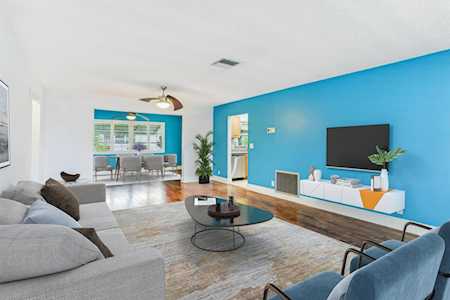 2002 SW 22nd Avenue Boynton Beach, FL 33426