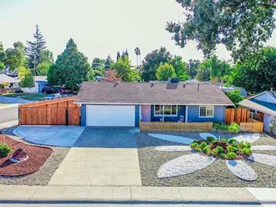 10877 Oakton Way Rancho Cordova, CA 95670