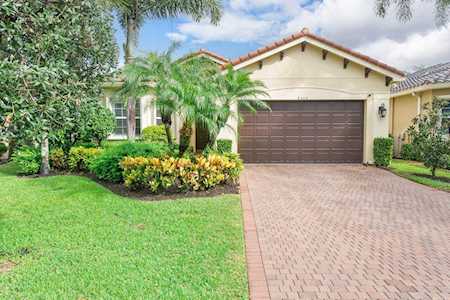 8303 Serena Creek Ave Boynton Beach, FL 33473