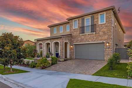 2673 Wadsworth St Carlsbad, CA 92010