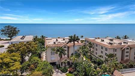 3135 W Gulf Dr #206 Sanibel, FL 33957