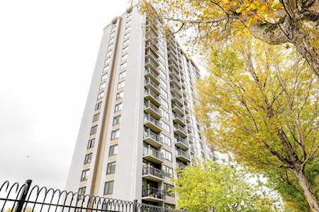 1330 Harwood Street #2002 Vancouver, BC V6E 1S8