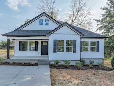 106 Jennings Dr Hendersonville, TN 37075