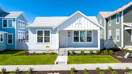 6937 W Docksider Dr South Jordan, UT 84009