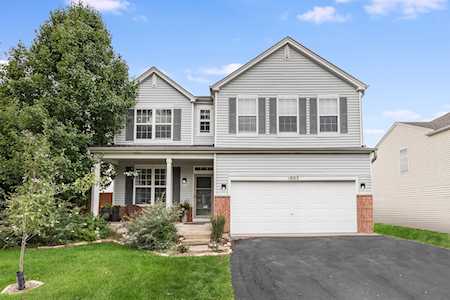 1805 Silver Ridge Dr Plainfield, IL 60586