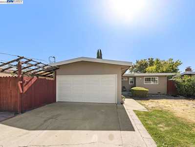 43177 Continental Dr Fremont, CA 94538