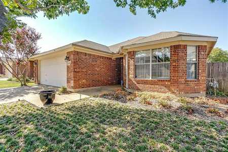 6821 Beverly Glen Drive Fort Worth, TX 76132