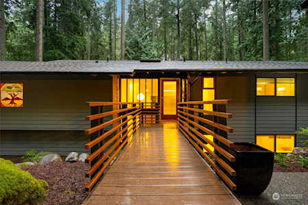 3721 130th Ave NE Bellevue, WA 98005