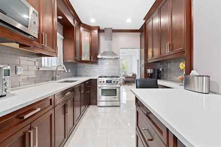 426 E 18th Avenue Vancouver, BC V5V 1G1