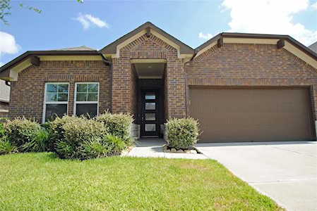 20018 Sagebrush Hollow Dr Cypress, TX 77433