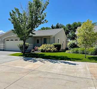 73 Clubhouse Dr Stansbury Park, UT 84074