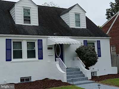 6325 Gateway Blvd District Heights, MD 20747