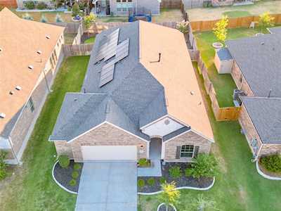 801 Clear Spring LN Leander, TX 78641