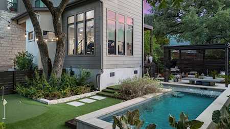 2811 Del Curto RD #A Austin, TX 78704