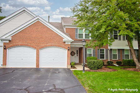 201 Rob Roy Ln #B Prospect Heights, IL 60070
