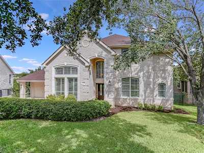 10209 Dianella LN Austin, TX 78759