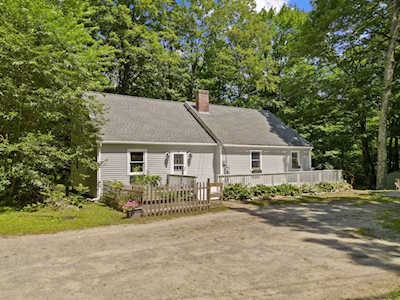 45 Kennedy Brook Dr Stoddard, NH 03464