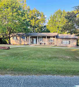 805 Mountainview Lake Road Sylacauga, AL 35150