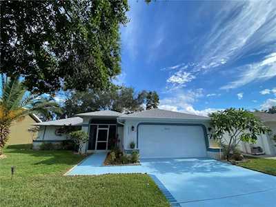 3852 Tarpon Pointe CIRCLE Palm Harbor, FL 34684