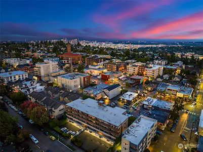 4444 44th Ave SW #102 Seattle, WA 98116