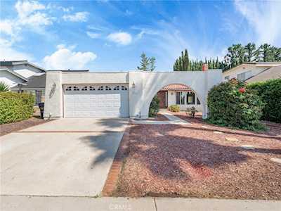 6212 Acadia Ave Agoura Hills, CA 91301