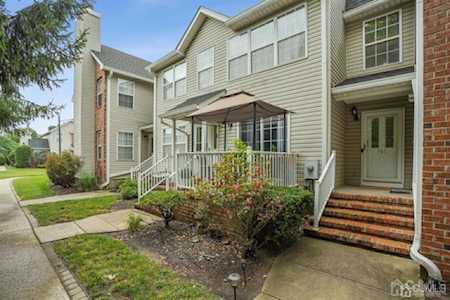 361 Bowler Court Piscataway, NJ 08854