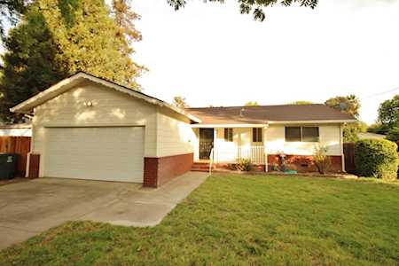2904 Hemminger Way Modesto, CA 95350