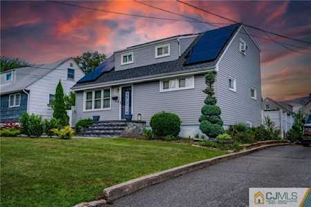12 Richard Avenue Hopelawn, NJ 08861