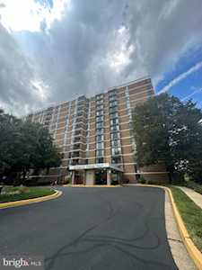 2300 Pimmit Dr #1018 Falls Church, VA 22043