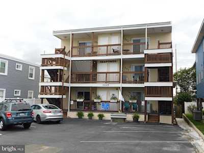 12305 Assawoman Dr Ocean City, MD 21842