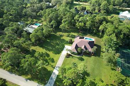 10914 SW Hawkview Circle Stuart, FL 34997