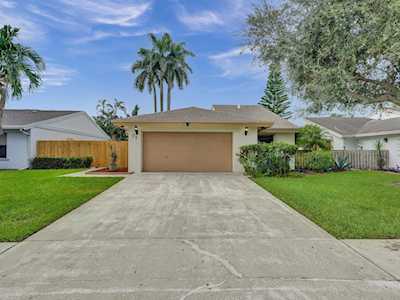 71 Baytree Lane Boynton Beach, FL 33436