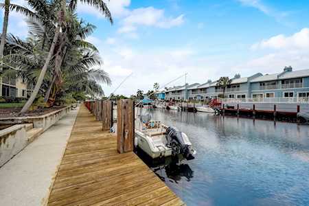 4500 N Federal Hwy #306 Lighthouse Point, FL 33064
