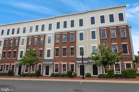 455 Kornblau Terrace SE Leesburg, VA 20175