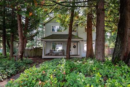 2237 NE 169th St Shoreline, WA 98155
