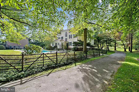 1520 Spring Mill Rd Gladwyne, PA 19035