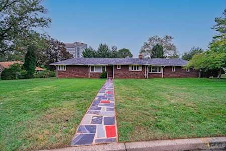 48 Patton Drive East Brunswick, NJ 08816