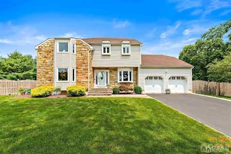 56 Ponderosa Lane Old Bridge, NJ 08857